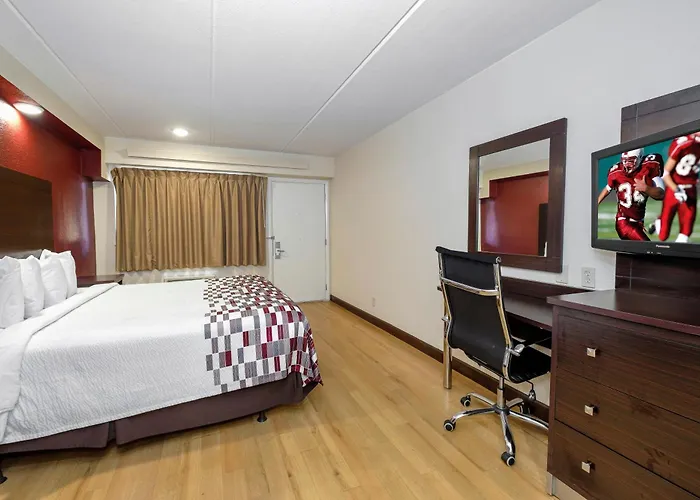 Red Roof - Motel 2*