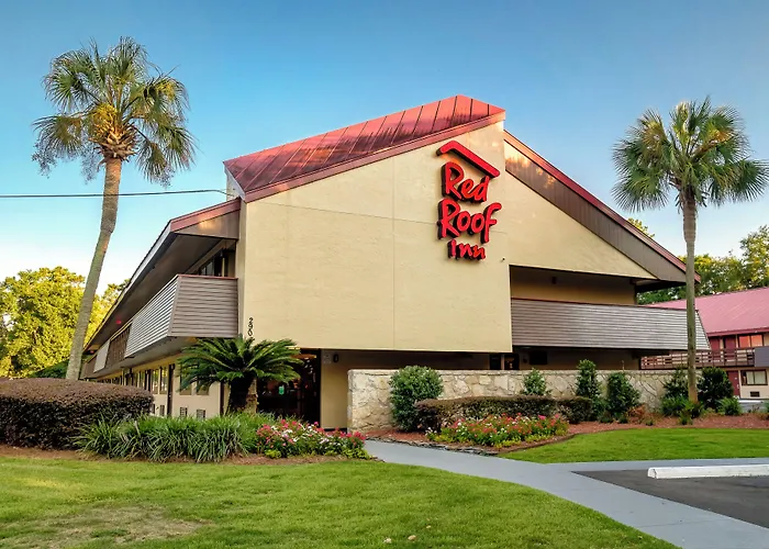 Red Roof - 2*
